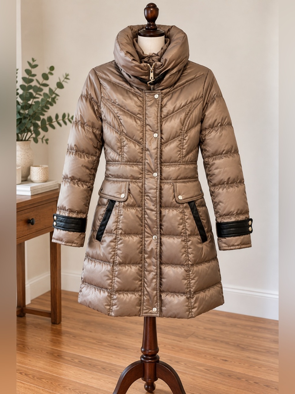 Kenneth Cole New York Taupe Down Puffer Coat XS Winter Chic